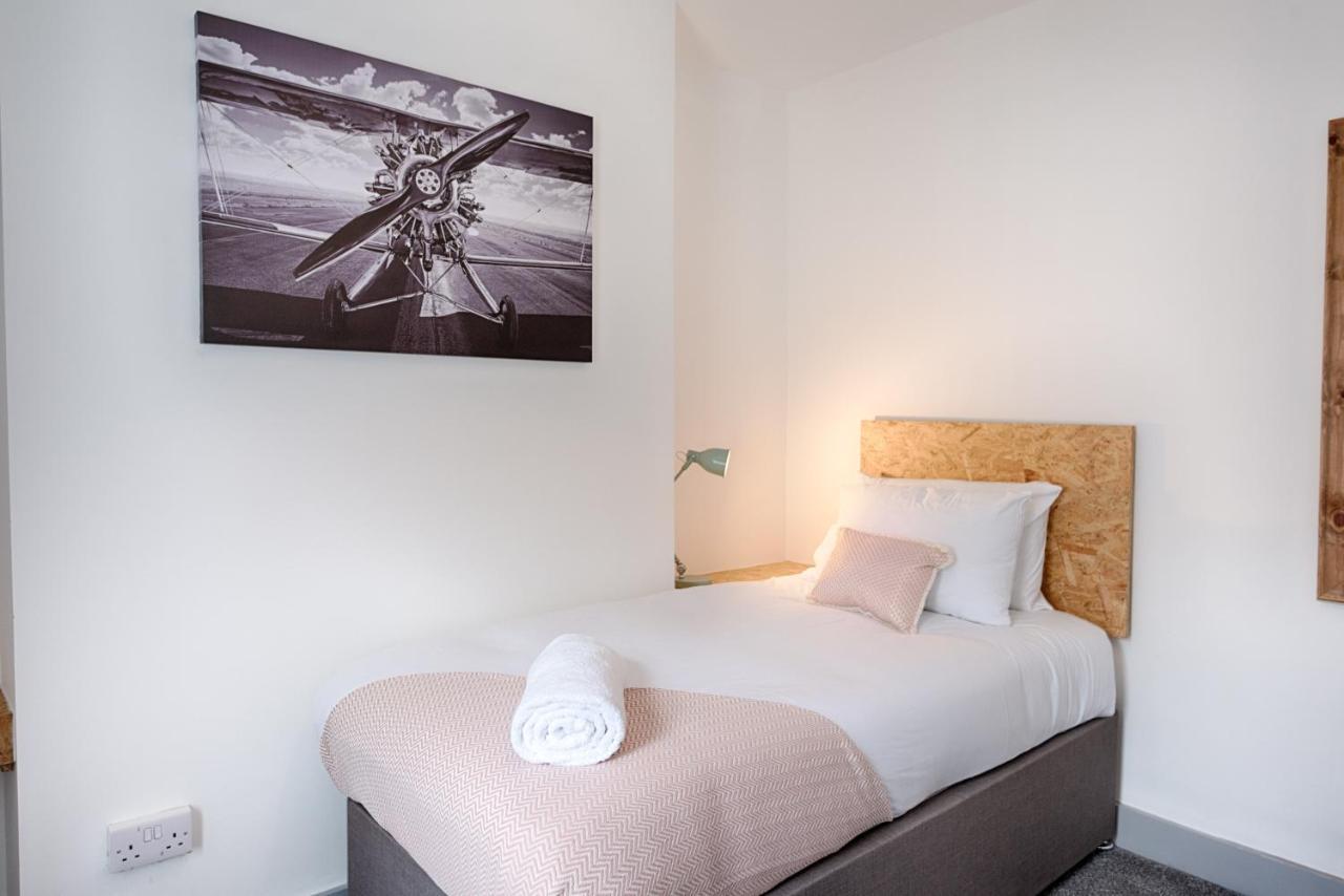 Groves House Swansea City Centreアパートメント エクステリア 写真